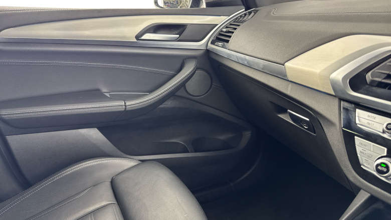 BMW X3 210kW Premier Edition Pro 80kWh 5dr Auto Electric Estate